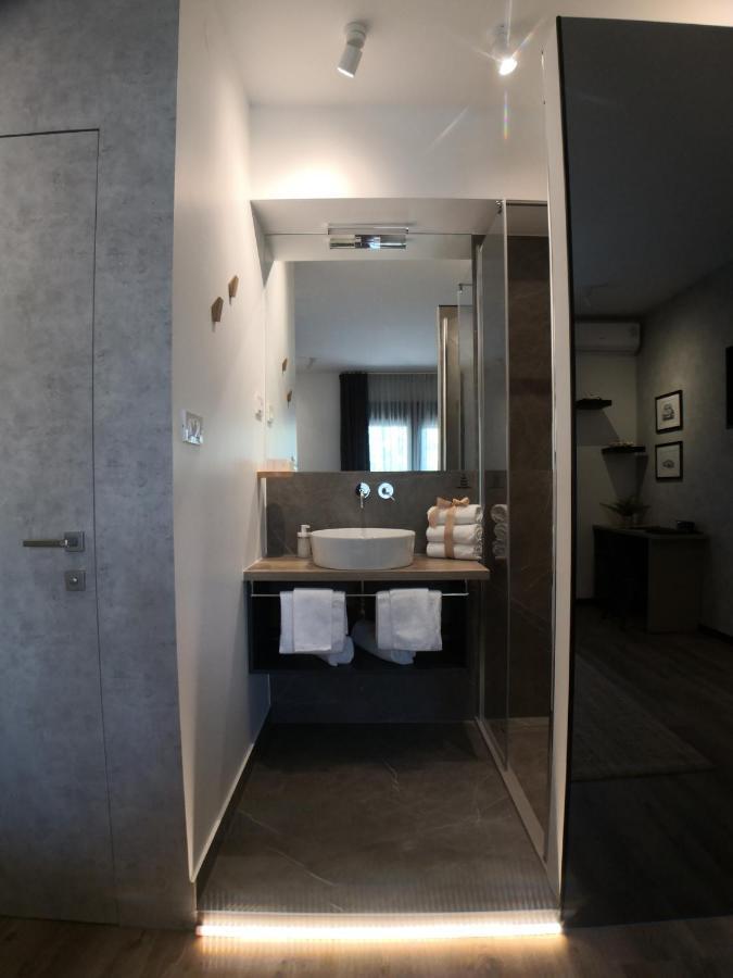 Scuderia Split Rooms Экстерьер фото